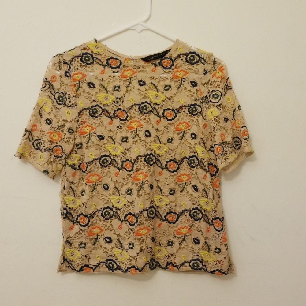 Zara- Lace floral top